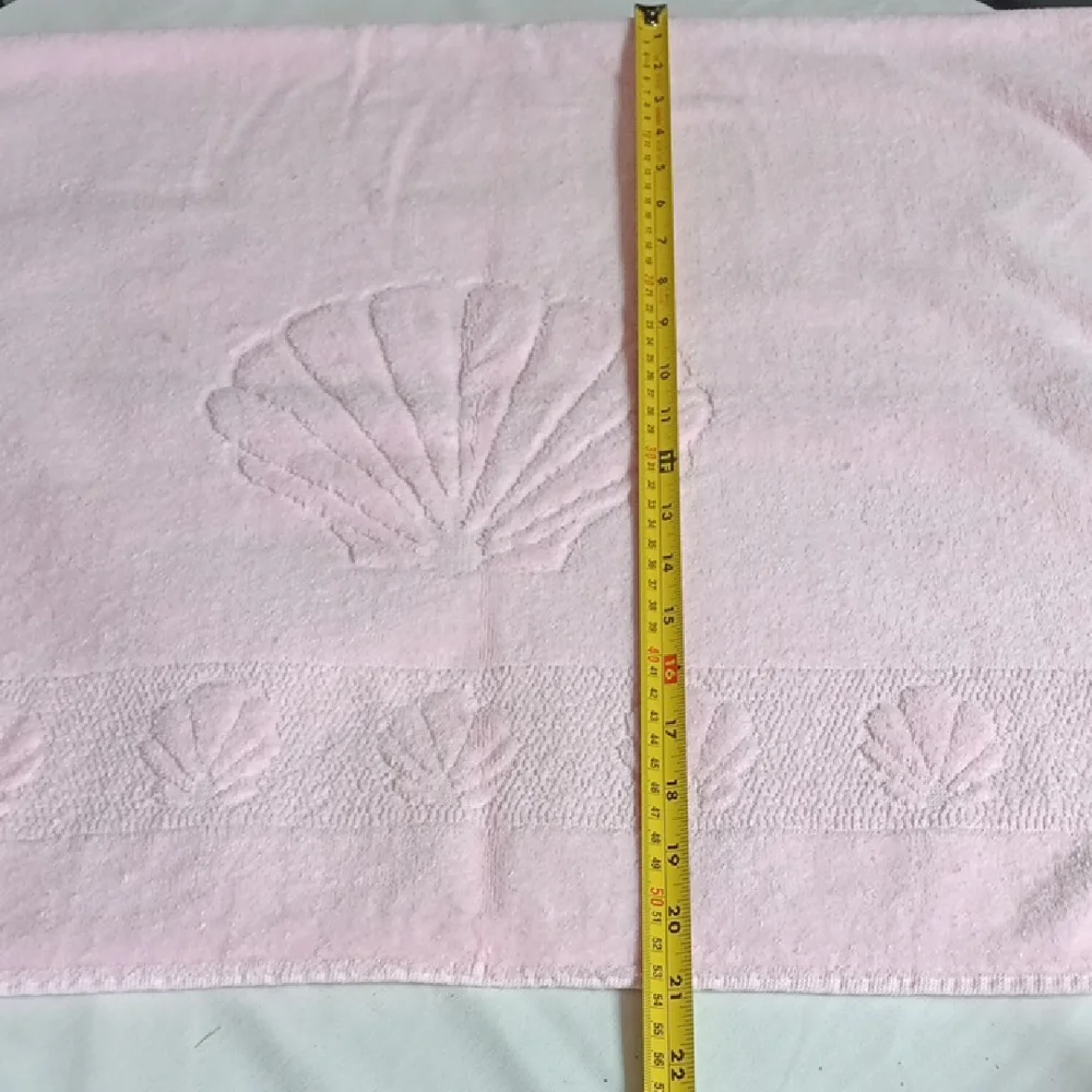 7 pc  Pink Shell Design Bath Towel